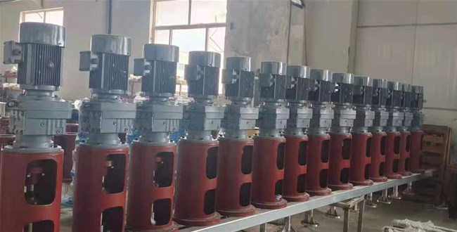 脫硫攪拌器價(jià)格廠家分享：脫硫攪拌器與攪拌器的不同之處